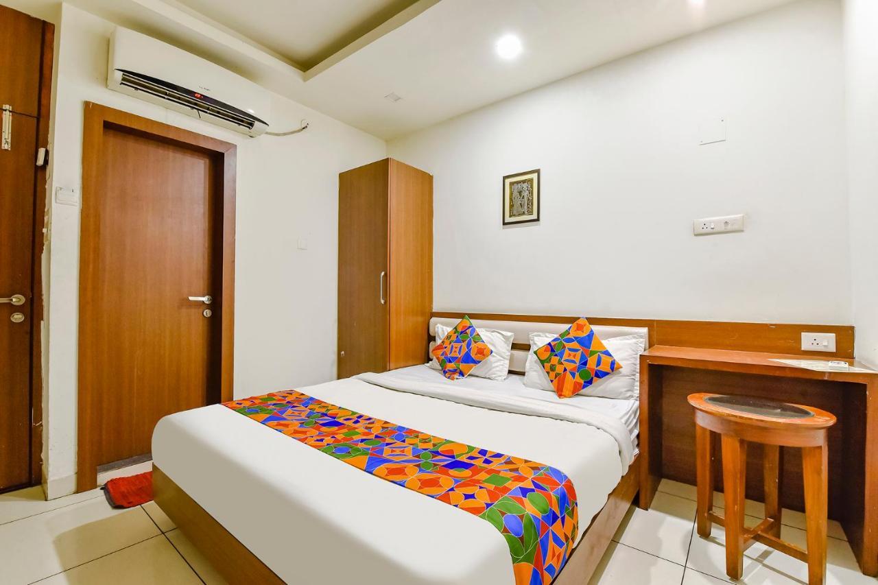 Fabhotel Prime Square 36 โกตา ภายนอก รูปภาพ